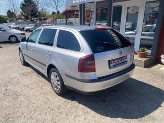 Škoda Octavia 2.0 TDI Elegance - 3