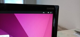 Predam 24" LED lcd monitor Samsung S24D300H - 3