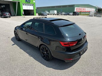 Seat Leon 2.0 TDI 150 FR DSG Panorama - 3