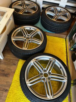 AUDI POMPEI 5x112 r19 letné Rotalla 245/35 - 3