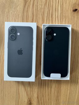 iPhone 16 128 GB - 3