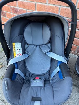Britax romer baby safe i size s isofixom - 3