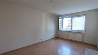 3 izbový byt Zvolen Zlatý Potok + garáž - 3