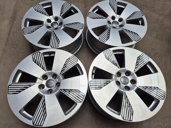 5x112 r19 ET34 x 8J elektróny originál AUDI - 3