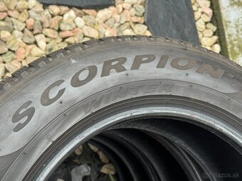 215/65 R17 99T - 3