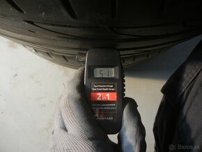 Letní pneu Bridgestone 235/40R19 - 3