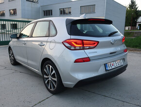 Odstúpim leasing na Hyundai i30 2018, full-LED, navi, kamera - 3