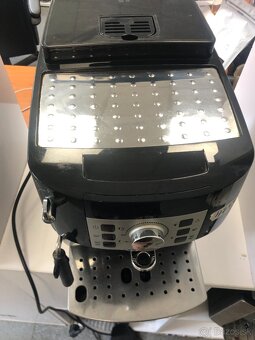 DELONGHI magnifica 22.110 + záruka 1 rok - 3