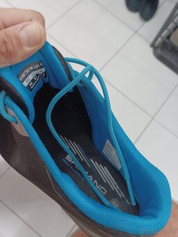 Tretry Shimano MT3 - 3