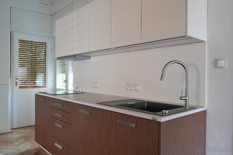 4 izbový byt - RÁZUSOVÁ - 3