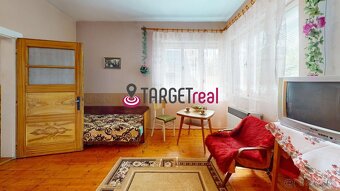 ZNÍŽENÁ CENA: Rodinný dom s nádherným 1764 m2 pozemkom– Terc - 3