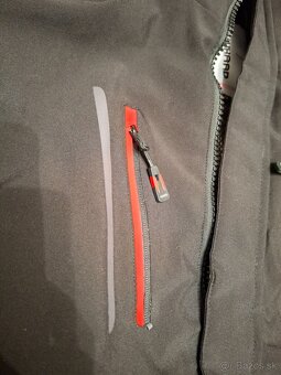 Zimná lyžiarska bunda výborný stav - 3