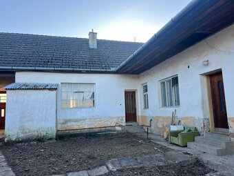 Predám starý rodinný dom s pozemkom Očkov - 3