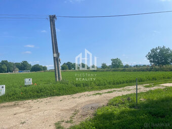 Stavebný pozemok 1000m2 na okraji obce, VESELÉ pri Piešťanoc - 3