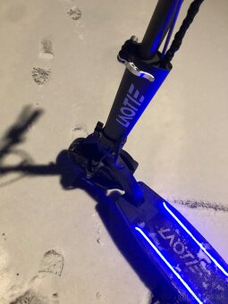 predam kolobezku laotie es 8 - 3