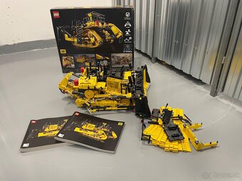 Lego TECHNIC CAT D11 - ovládaný aplikáciou - 3