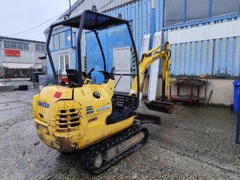 Minibáger Komatsu PC15, váha 1500kg. - 3