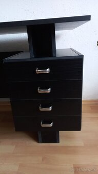 Predám kancelársky stôl - 3