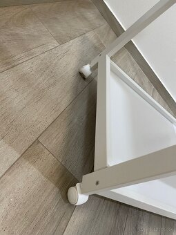 Predám prebalovací pultík - 3