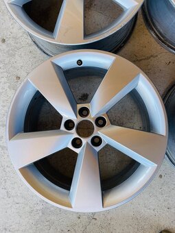 5x100 r17 škoda - 3