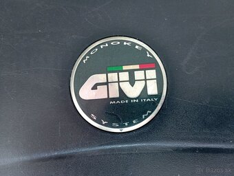 Kufor Givi s nosičom. - 3
