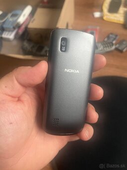 Nokia 300 ako nová. - 3