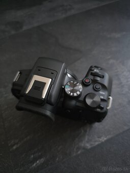 CANON EOS R10 + RF-S 18-150mm - 3