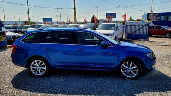Škoda Octavia Combi 2.0 TDI Elegance/Style DSG - 3