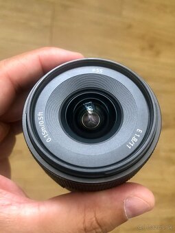 NA PREDAJ: Sony 11mm F1.8 APS-C - 3