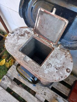 Predám kachle klubovky - 3