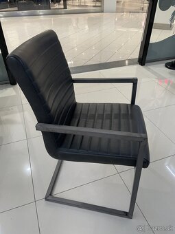 Predám čalúnené stoličky 2 ks - 3