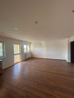 Prenájom 3izb bytu pri Gymnáziu - 3