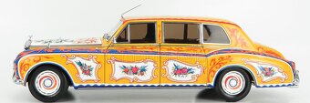ROLLS ROYCE PHANTOM V, auto Johna Lennona z The Beatles - 3