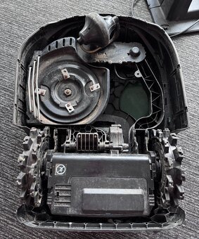 Robomow RK2000 - 3