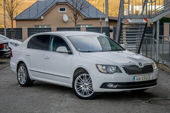 Škoda Superb 2.0 TDI CR 170k Elegance DSG - 3