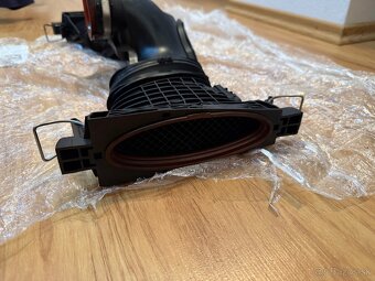 Mercedes prietokometer so snimacmi - 3