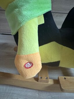 Hojdačka včielka - 3