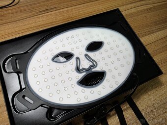 LED maska Beauty mask 7v1 - 3