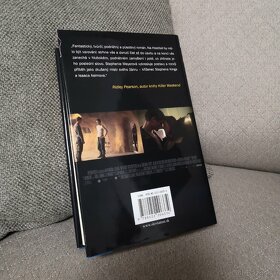 Hostitel (Stephenie Meyer) filmový přebal 2. vydání - 3