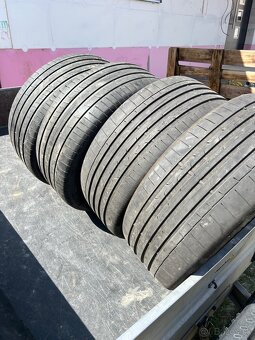 Letne pneu 285/45 R21 - 3