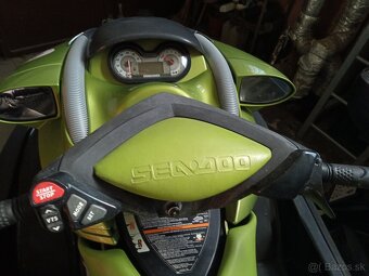 Predám vodný skúter Sea Doo RXP 215 - 3