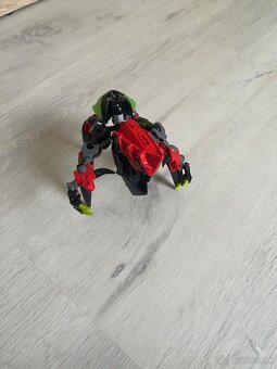 Lego hero factory , bionicle - 3