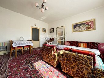 Rodinný dom v Žiline (časť Budatín) s veľkorysým pozemkom - - 3