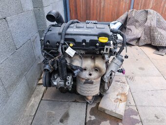 Motor z Opel Corsa D - 3