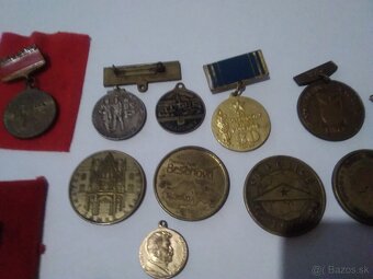 Predam odznaky medaile vyznamenania - 3