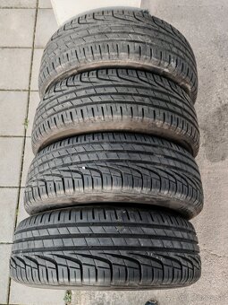 215/65r17 - 3