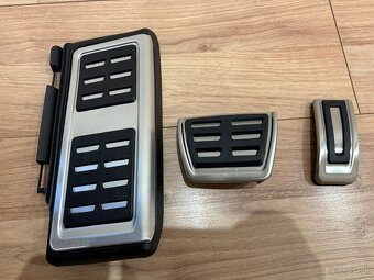 Sportove pedale naslapy na pedale z nerezu + opierka - 3