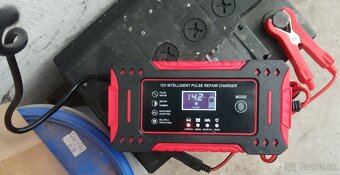 Na predaj inteligentná autonabíjačka 12V/6A - 3