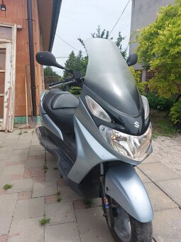 Suzuki burgman - 3