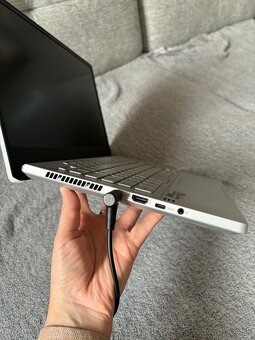 ROG Zephyrus G14 s AnimeMatrix - 3